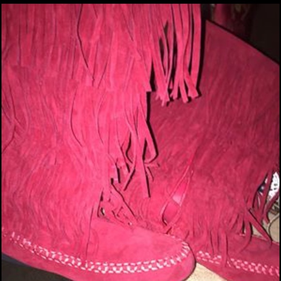 New red shoes - Picture 1 of 2